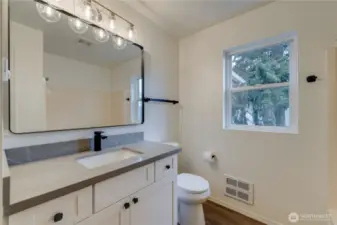 Full bath upstairs