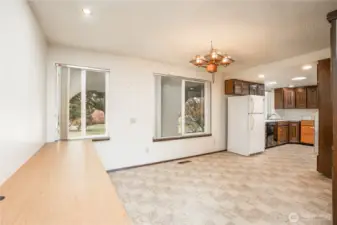 Large kitchen eating space