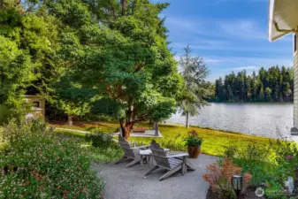 Lounge with a book here while listening to the wildlife and the sounds of the bay at Keyport!