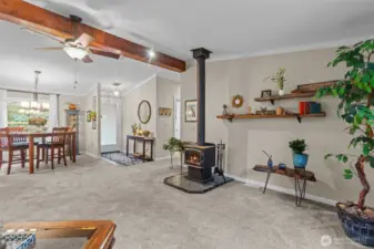 Open, warm and inviting main living and dining space