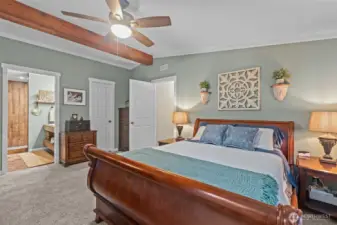 Ensuite off the primary plus a walk in closet