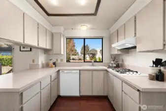 Lots of storage space here!