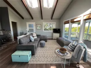 Fantastic skylights allow natural light to flood the 2nd level main living.