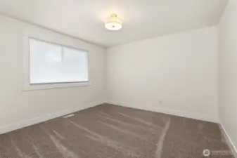 Upstairs bedroom 4