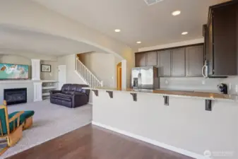 Kitchen bar