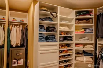 Walk-in Closet with   built-ins!
