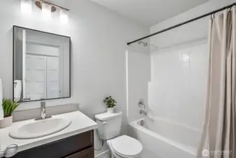 Photographs are for illustrative purposes only. Features, finishes, interior/exterior colors, landscaping and floorplan shown may vary from actual homes built.