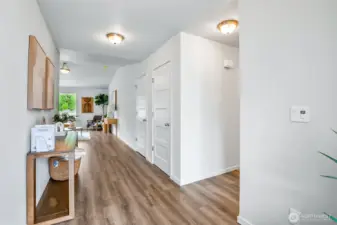 Photographs are for illustrative purposes only. Features, finishes, interior/exterior colors, landscaping and floorplan shown may vary from actual homes built.