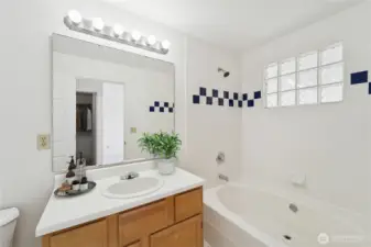 Virtually staged primary ensuite