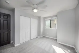 2nd bedroom