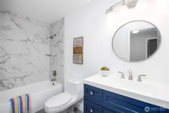 Upper full bathroom. Recently remodeled.