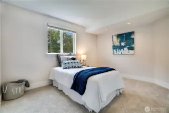 2nd bedroom