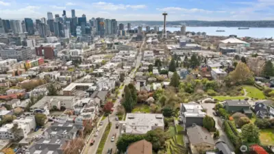 The view to the South shows you are just moments away from the very best of Seattle.