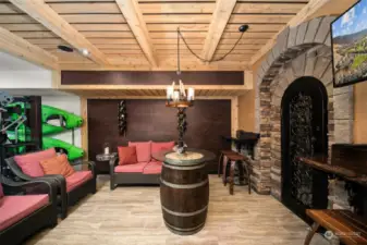 Custom Wine Cellar, Bonus Room