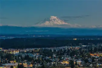 Magnificent Mount Rainier from your Living Room