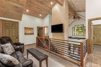 Upstairs TV Area with swivel TV