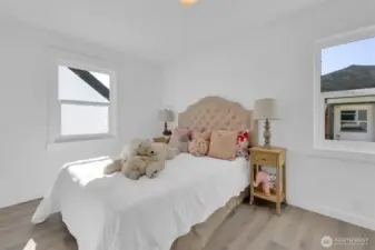 Main floor bedroom - 8042 19th Ave NW, Seattle, WA 98117