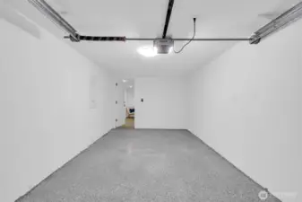 Spacious garage - 8042 19th Ave NW, Seattle, WA 98117