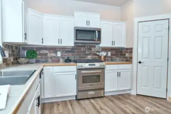 Walk-in Pantry
