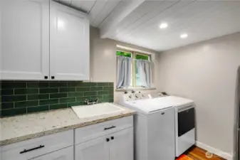 Laundry with Sink