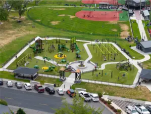 Penny Playground Recreational Park is such a great place to play and it's a short distance from this home.