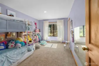 4th bedroom on upper floor