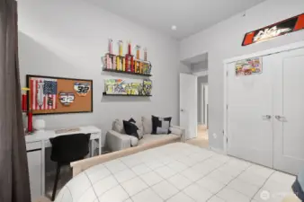 upstairs bedroom 4