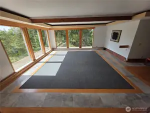 Large Living Room / Hosting Area