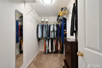 Nice sized walk-in closet.