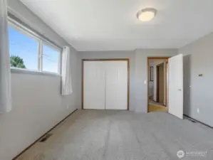 Bedroom 3 (bottom floor)