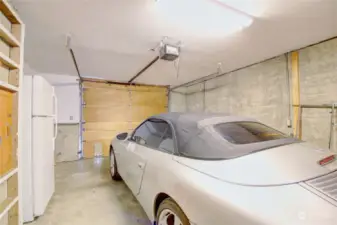 Spacious single car garage