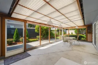 Sunroom 1