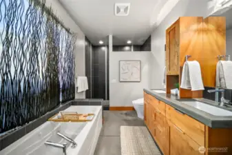 Jetted tub & double sinks