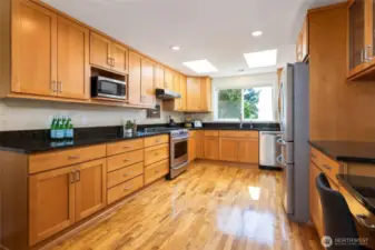 Lots of space in this expansive kitchen.