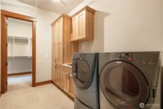 Laundry room with mud sink.