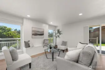 More Sitting area