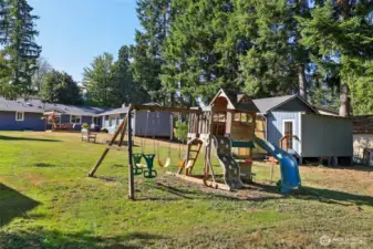 Playset stays with the house if buyer desires.