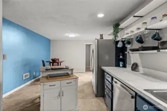 Spacious kitchen and dining