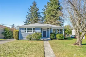 Spacious Front and back yard so many more possibilities even though all the work as been done, get creative or settle right in to this beautifully updated home!