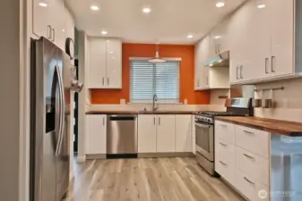 You will love the propane oven/range & the six drawers (open them up and check them out). Sellers had a center island (on wheels). Counter is extended with space for a stool. Perfect place to hang with the chef or your laptop.