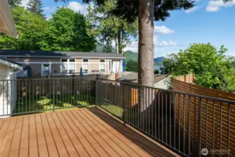 Looking across the deck toward the lake.