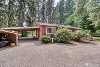 There is additional 2 car parking under the attached carport.