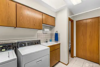 Laundry/.5 bathroom