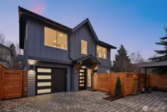 Welcome to 1111 26th Ave!