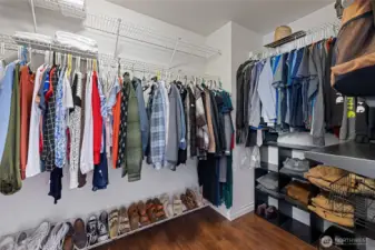 Spacious WIC off Primary Bath