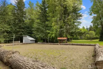 Community Park (almost 5 acres)