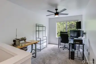 This loft is so versatile!  What would you do with it?  Home office?  Reading nook?  Creative studio?  Play area for little ones?