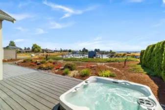 Imagine sipping wine in your hot tub at the end of the day andjoying the view!