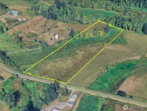 Overhead view with approximate boundaries in yellow.