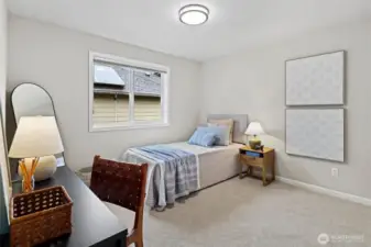 Upstairs Bedroom (Bed #4)